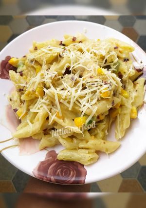 A picture of White Sauce Pasta.