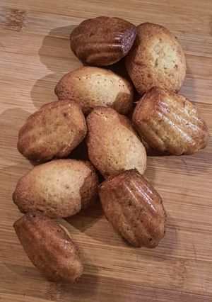 Une photo de Madeleines à la pistache