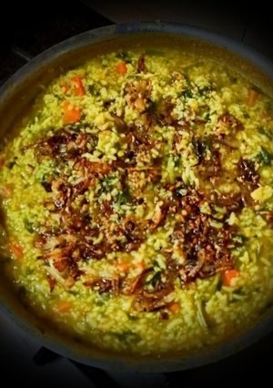 ভাতের চালের সবজি খিচুড়ি রেসিপির প্রধান ছবি