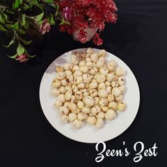 A picture of Oven Roasted and Salted Makhana.