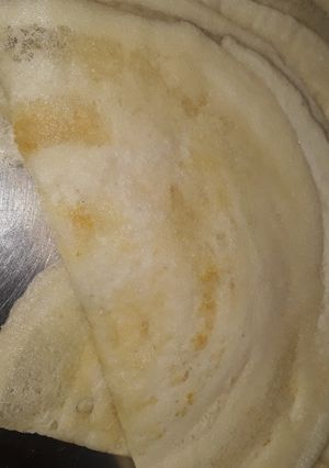 A picture of Butter dosa.