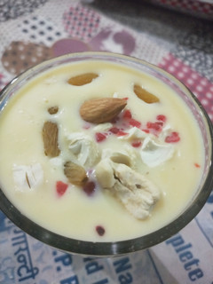 A picture of Mango shake.