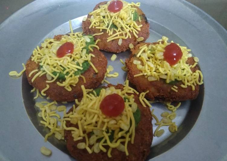 Aloo tikki chat