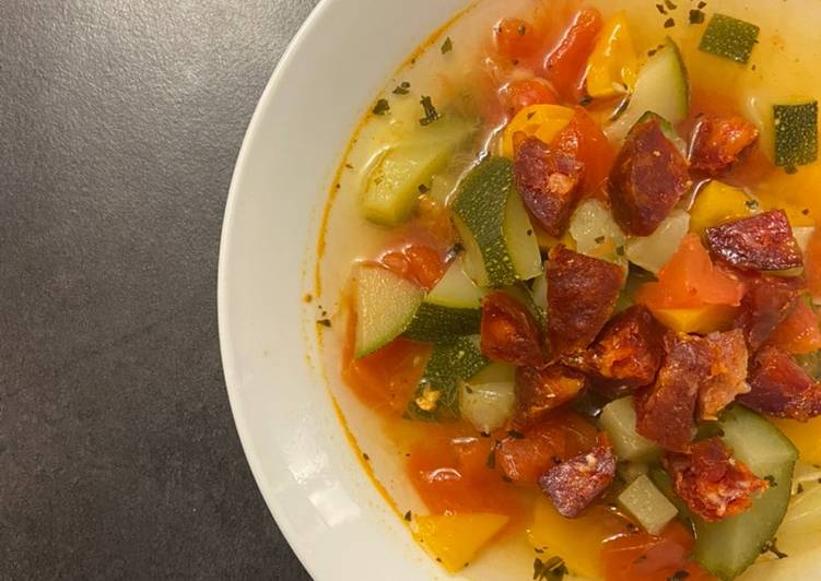 Comment Cuisiner Bouillon ratatouille et chorizo