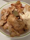 Filetes de pechuga de pollo al ajillo