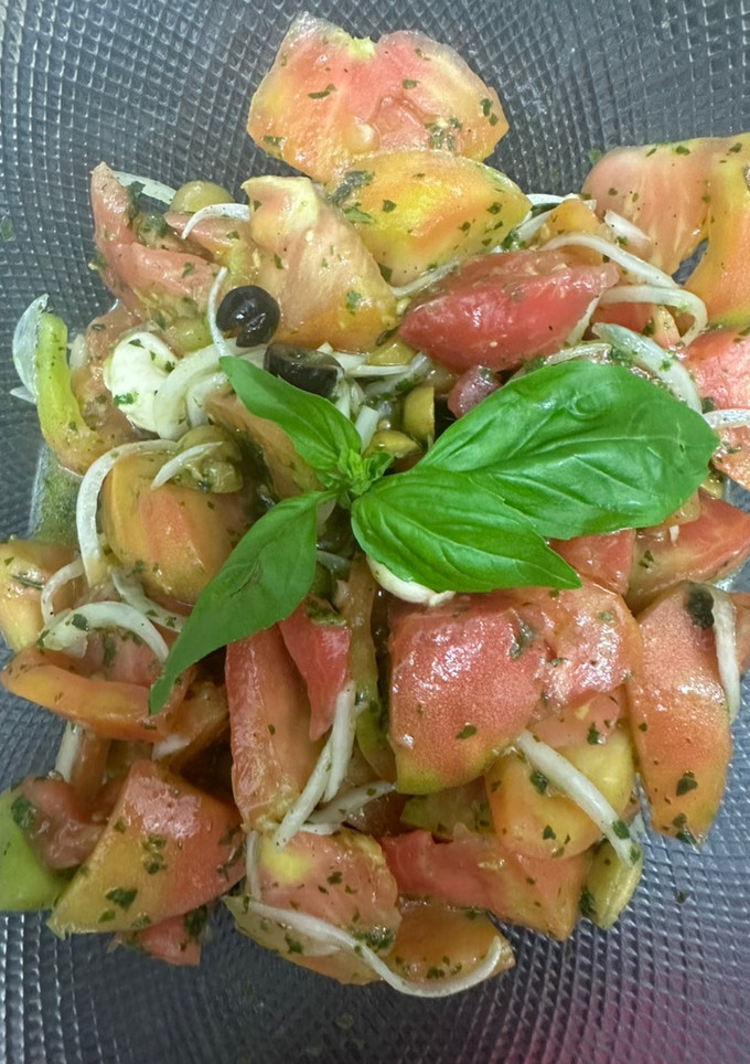 Una foto de 468. Ensalada a la italiana (entrante ensalada)
