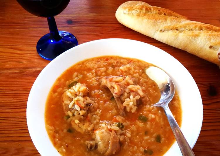 Arroz caldoso con conejo