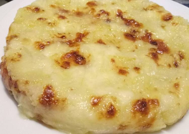 Frico - cheese, onion and potato pie