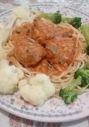 Una foto de Albóndigas 🍝