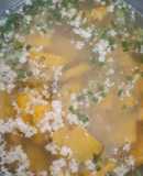 Canh bí đỏ nấu thịt băm