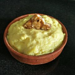 A picture of Samak ki kesariya firni.