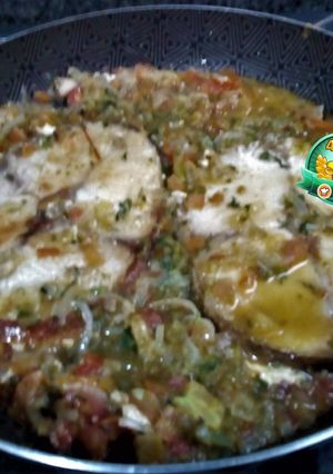 Una foto de Bagre 🍤en Salsa 🍅🧅🧄