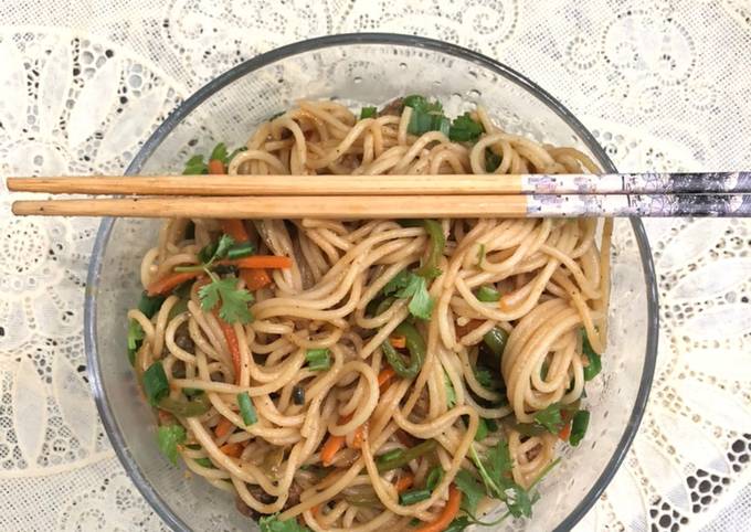 Chowmein with leftover Seekh Kebab