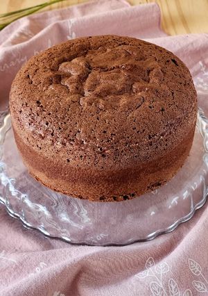 Una foto de 🍰 Genoise de chocolate 🍰 Batidora en acción ⚡⚡Receta del maestro Gross
