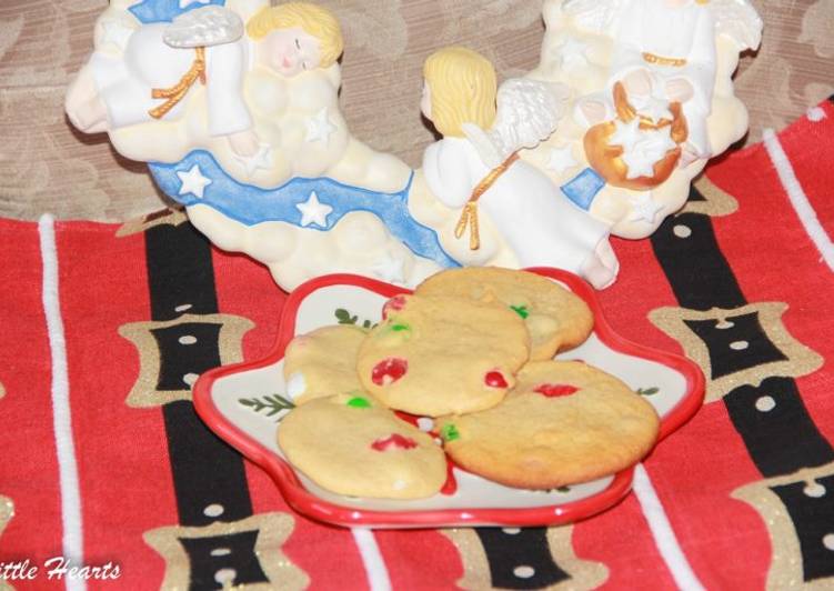 Simple Way to Prepare Super Quick Homemade Santa’s Ugly M&amp;M Christmas Cookies