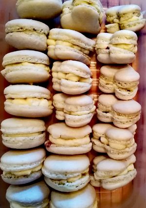 Áfonyás sajttortás macaron recept fotója
