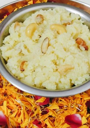 A picture of Mahaprasad.