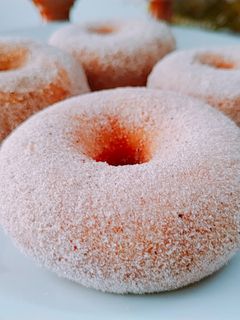 A picture of Donuts.