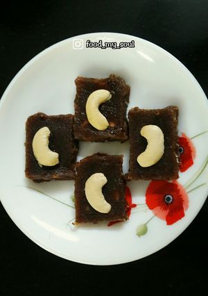 A picture of Dates Halwa Nutritious with No added Sugar.