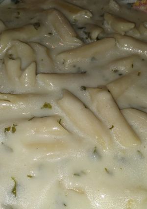 Una foto de Fideos con Salsa blanca