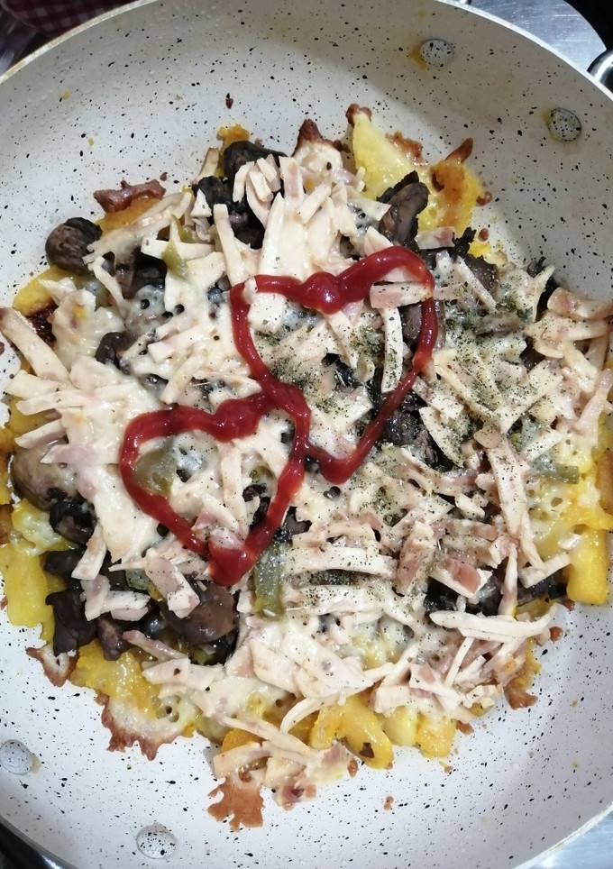 عکسی از دستور سیب زمینی و پنیر 😋