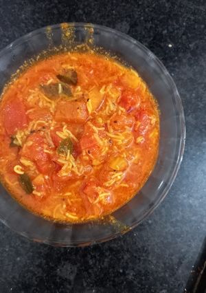 સેવ ટામેટા સબ્જી (Sev Tomato Sabji Recipe In Gujarati) રેસીપી મુખ્ય ફોટો