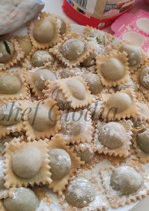A picture of Homemade Italian ravioli with spinach and potatoes 🥔🥬.