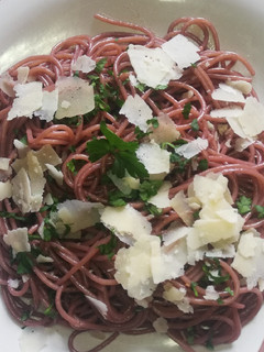 Una foto de Spaghettis All'Ubriaco o Spaghettis borrachos en vino