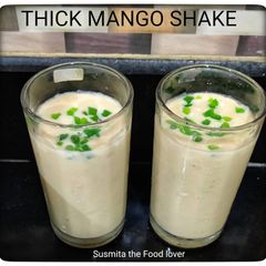 A picture of Thick mango shake.
