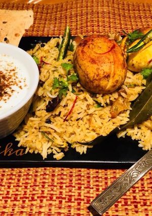 A picture of Egg Biryani.