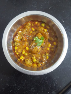 મિક્સ લીલવા દાણા અને મુઠીયાનું શાક (Mix Lilva Dana Muthia Shak Recipe In Gujarati) રેસીપી મુખ્ય ફોટો