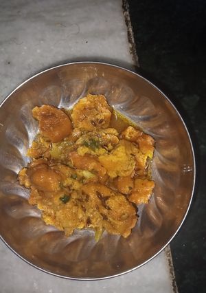लौकी  के कोफ्ते की सब्जी (lauki ke kofte ki sabzi recipe in Hindi) रेसिपी मुख्य फोटो
