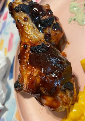 A picture of Grilled BBQ chicken legs.