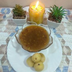 A picture of Apricot tamarind pulp chutney.