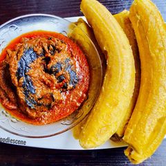 Bini Owo with Unripe Plantain A picture of Bini Owo with Unripe Plantain.