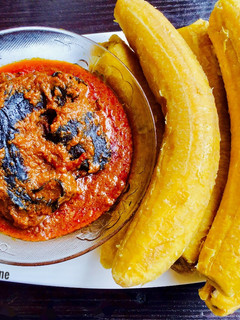 A picture of Bini Owo with Unripe Plantain.