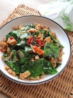 Foto resep Tumis Tempe Daun Melinjo