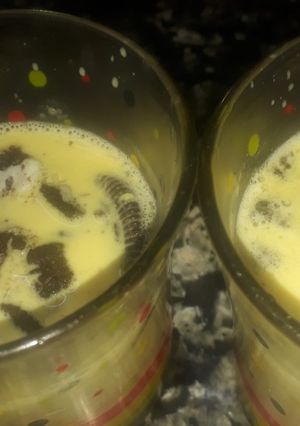 A picture of Kesar oreo milkshake.