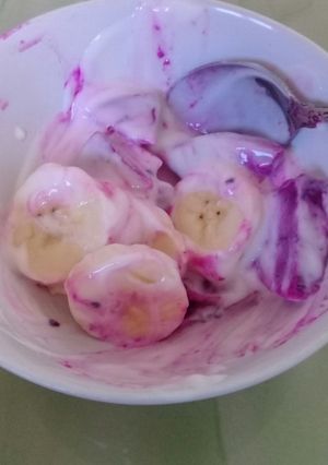 Foto resep Yoghourt banana & dragon fruit