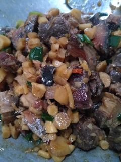 Foto resep Oseng Batang Jamur dan ikan Tuna