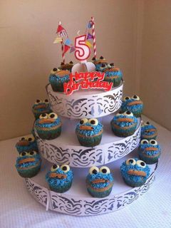 Foto resep Eggless Vanilla Cupcakes untuk Ulang Tahun Anak