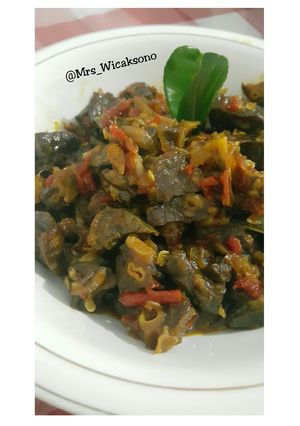 Foto resep Oseng Paru Pedas Manis