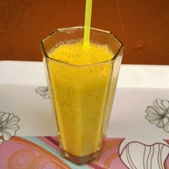 A picture of Creamed MangoCucumber Smoothie.