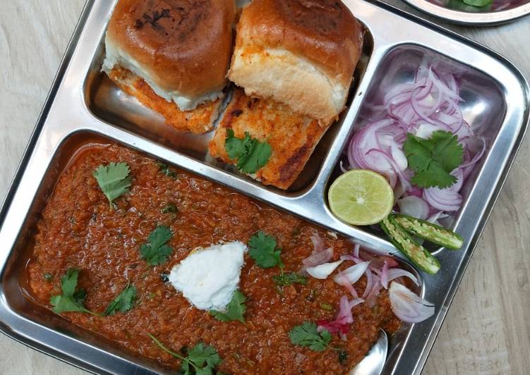 Recipe of Pav Bhaji in 14 Minutes at Home