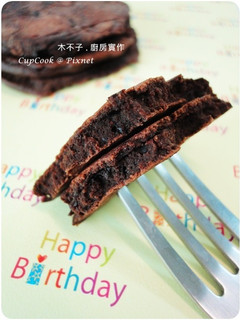 布朗尼鬆餅? 廚房實驗半成品 的食譜成品照片