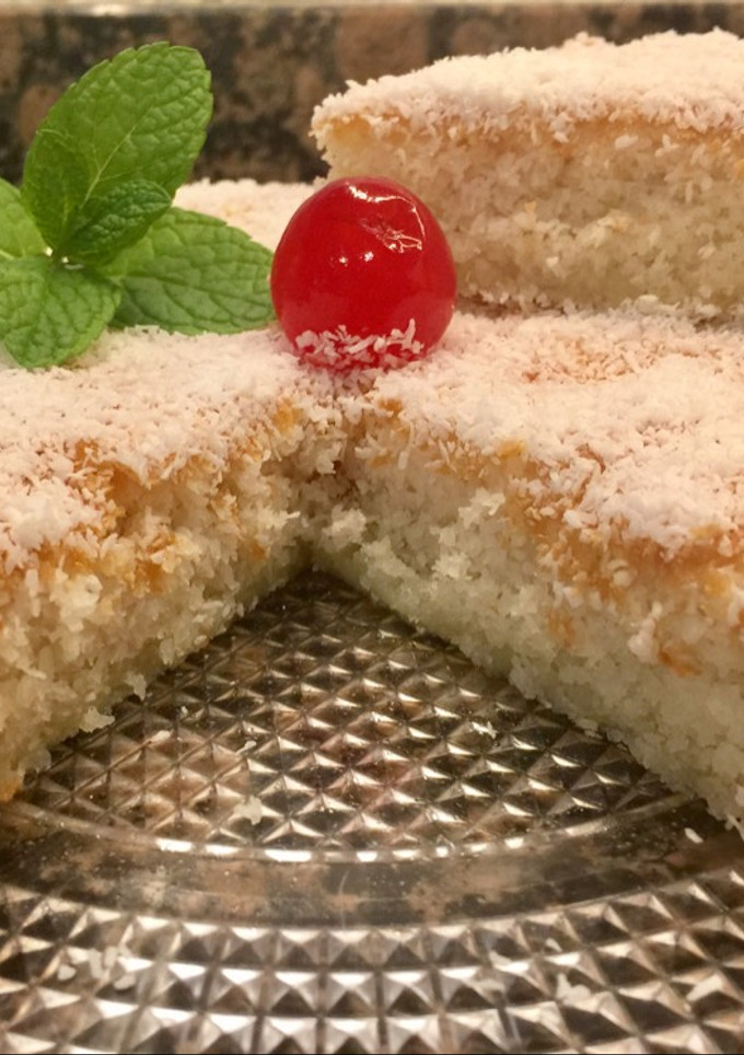 Una foto de Torta sultana de coco