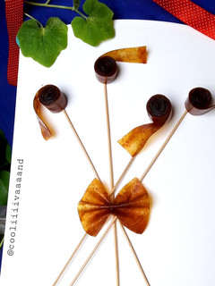 عکسی از دستور لواشک چند میوه😋(با میوه های مونده)