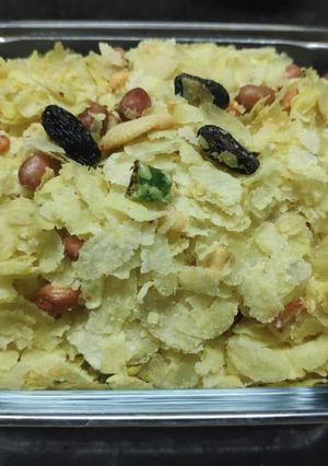 A picture of Nylon Poha Chivda/Thin Poha Chivda😋.
