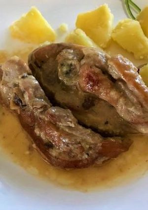 Φωτογραφία της συνταγής Λεμονάτα μπούτια Γαλοπούλας με Πατάτες ατμού (χύτρα)🦃🍋