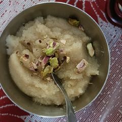 A picture of Suji halwa.